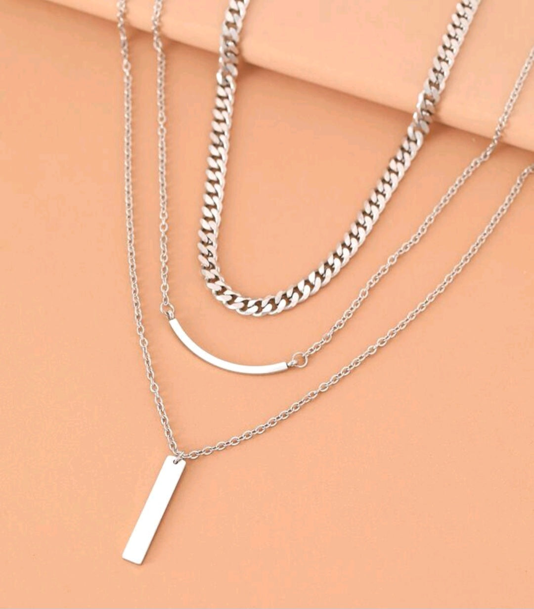 Multichain necklace