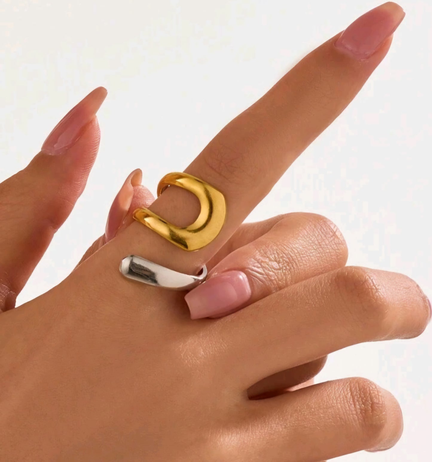 Adjustable ring