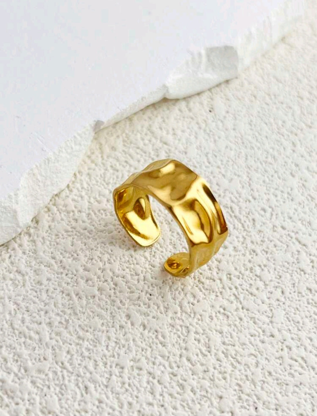 Adjustable ring