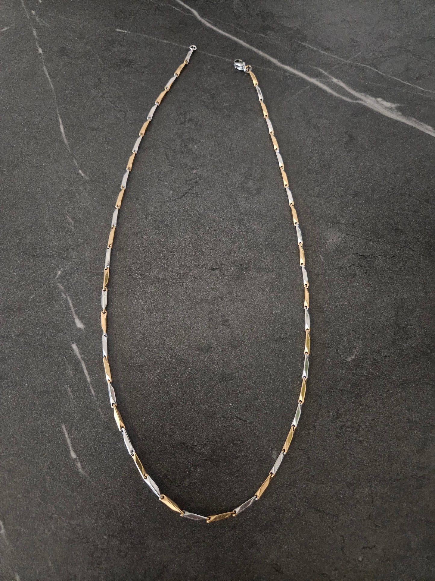 Silver/gold chain