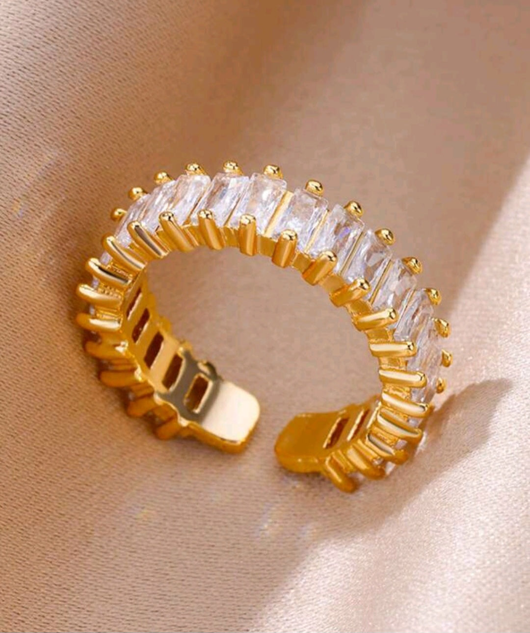 Adjustable rings