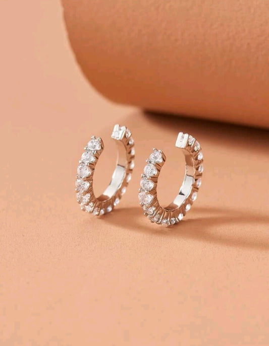 Ear cuff