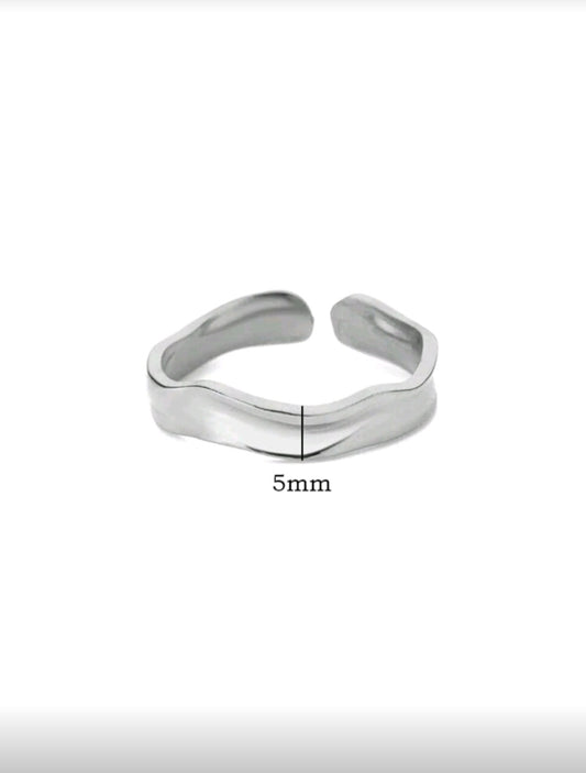 Adjustable rings